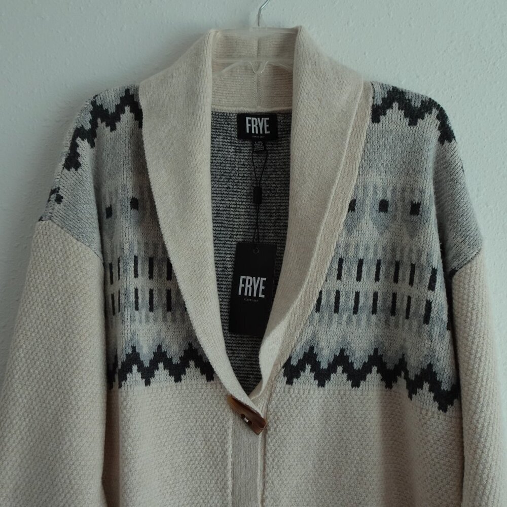 FRYE Cardigan Sweater Women's Size L Beige Patterned Aztec Southwestern - Picture 2 of 9